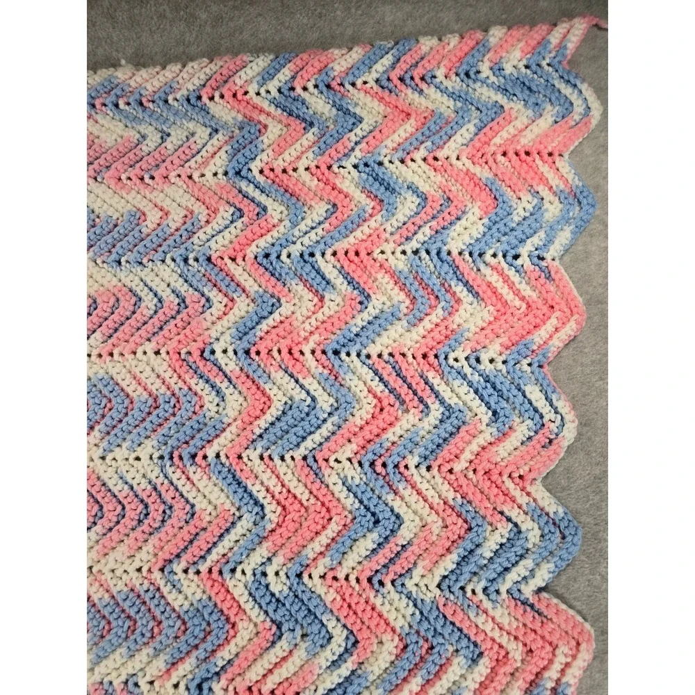 Vtg 90s Handmade Crochet Chevron Baby Blanket Pink Blue Tummy Time Afghan 26x29